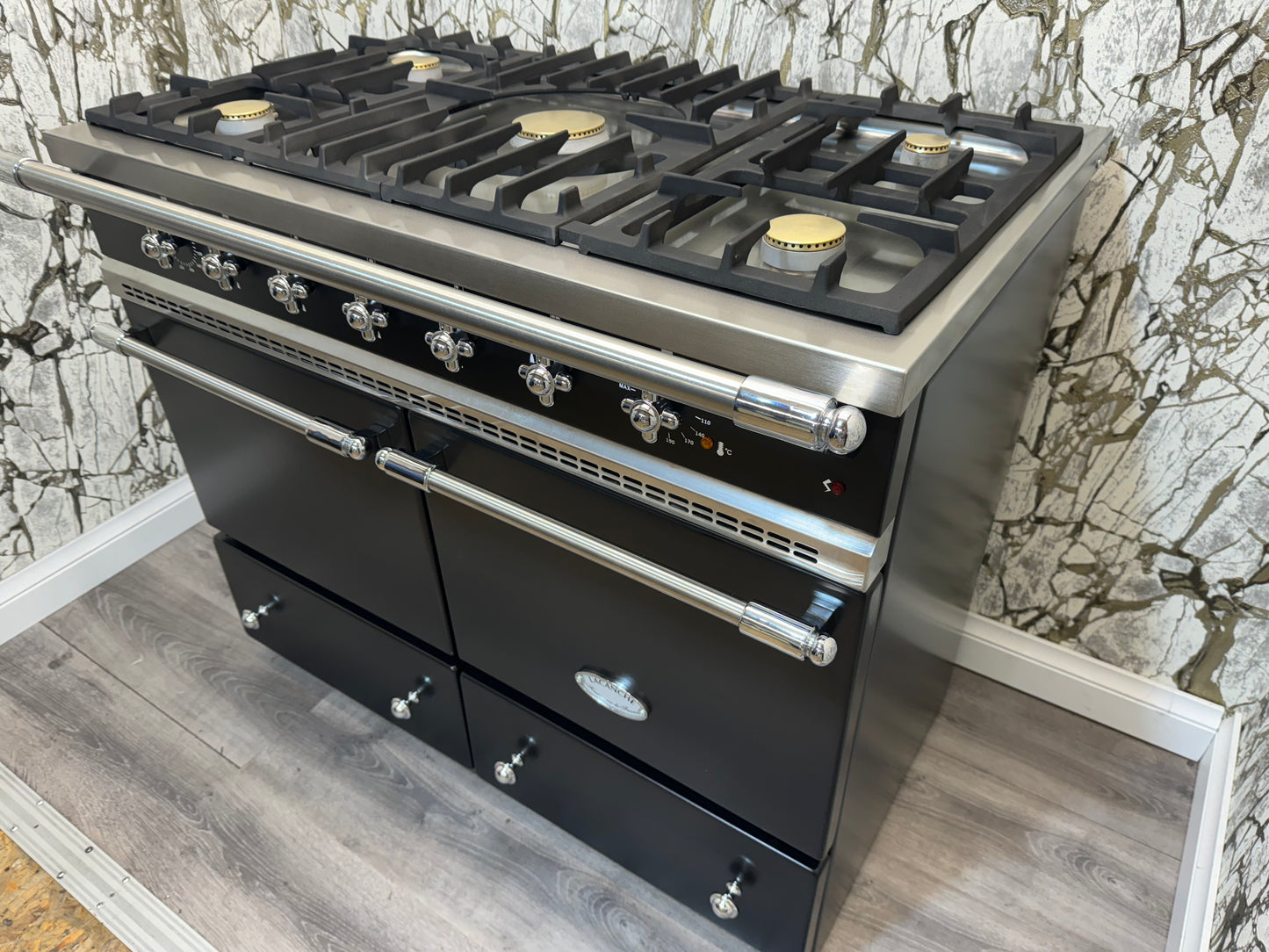 Lacanche Cluny 100cm Range Cooker in Black and Chrome Dual Fuel REF L40